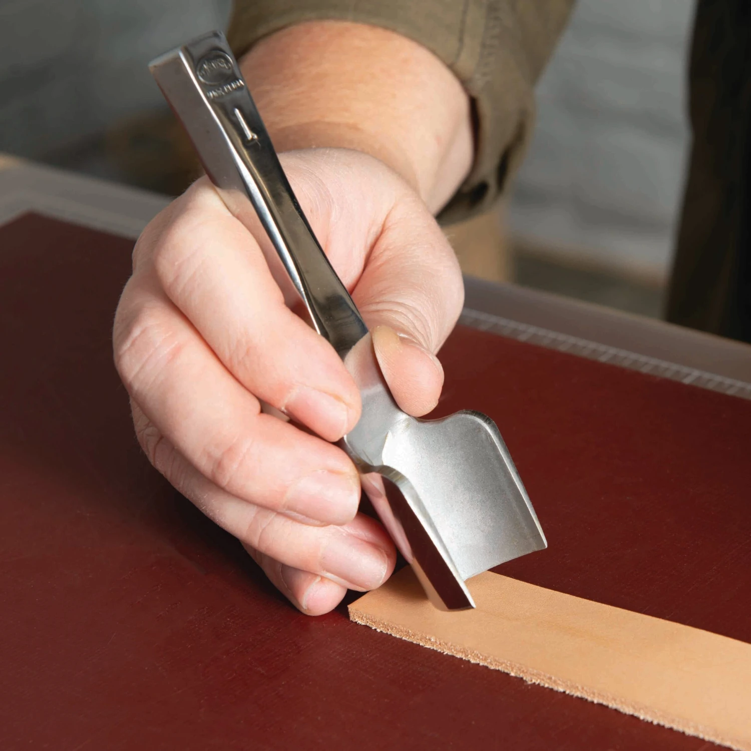 Master Tool English Point Punch - Image 2