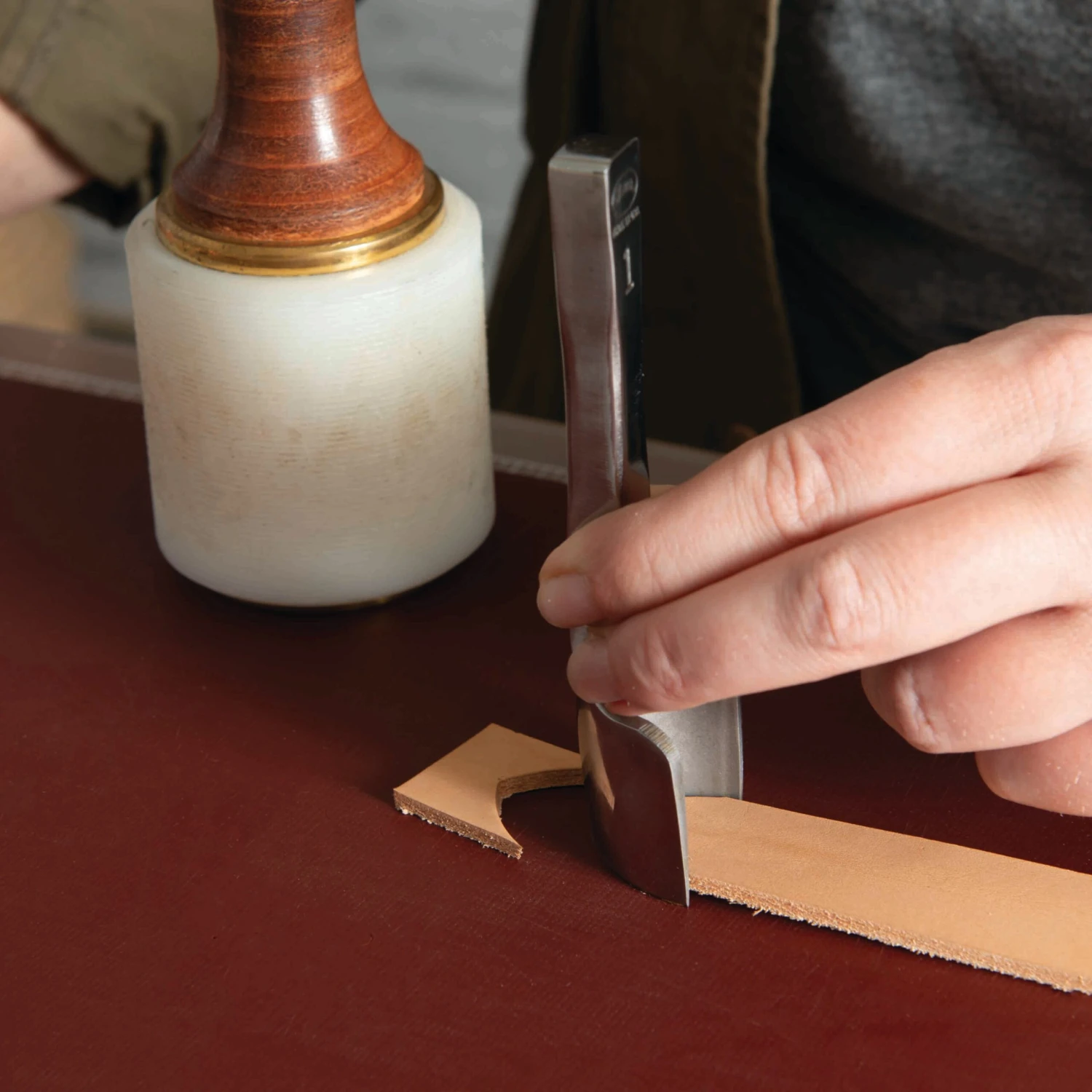 Master Tool English Point Punch - Image 5