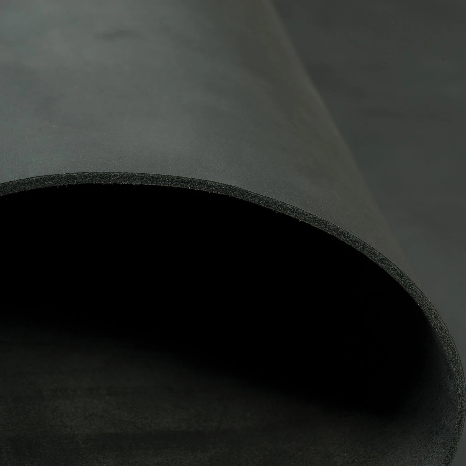 Pioneer Chrome Oil Tanned Top Grain Leather Side, 5-6 Oz - Image 5