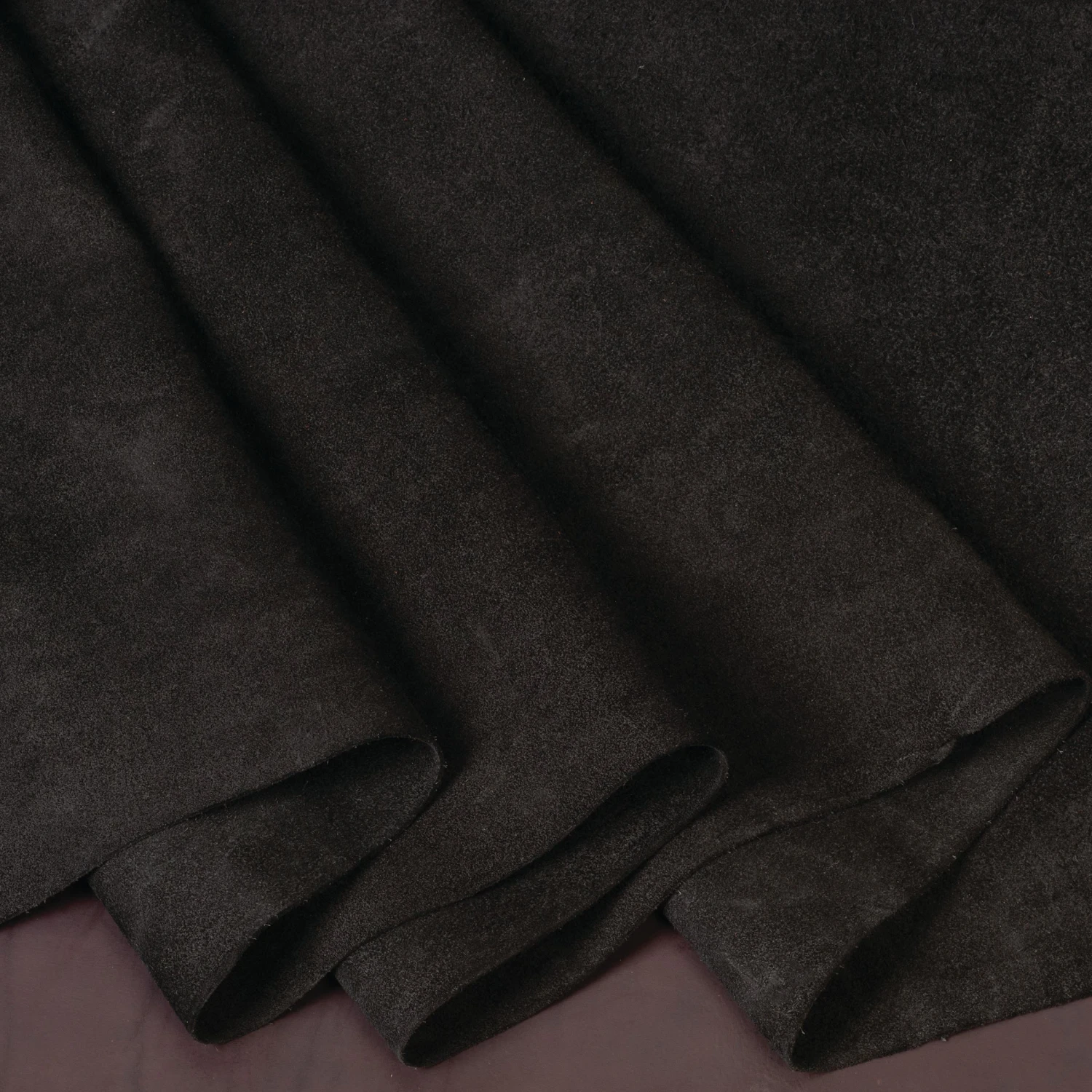 Hermann OakĀ® Heritage 1881 Suede Leather, 3 To 4 Oz. - Image 2