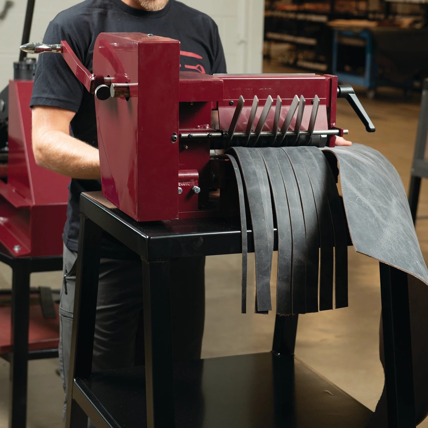 Master Tool Hand-Operated Strap Cutter - Image 2