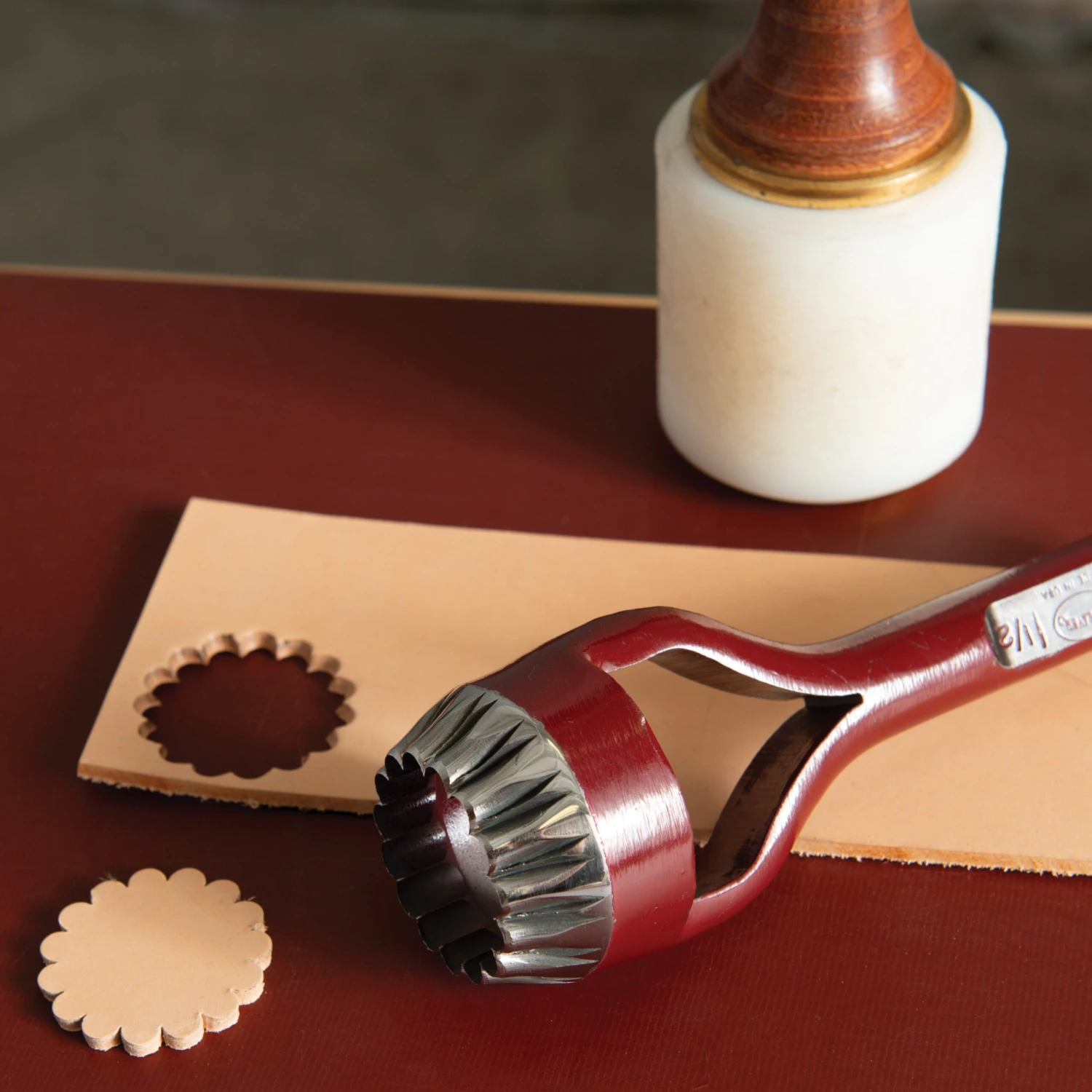 Master Tool Concho Cutter, Maul Style - Image 2