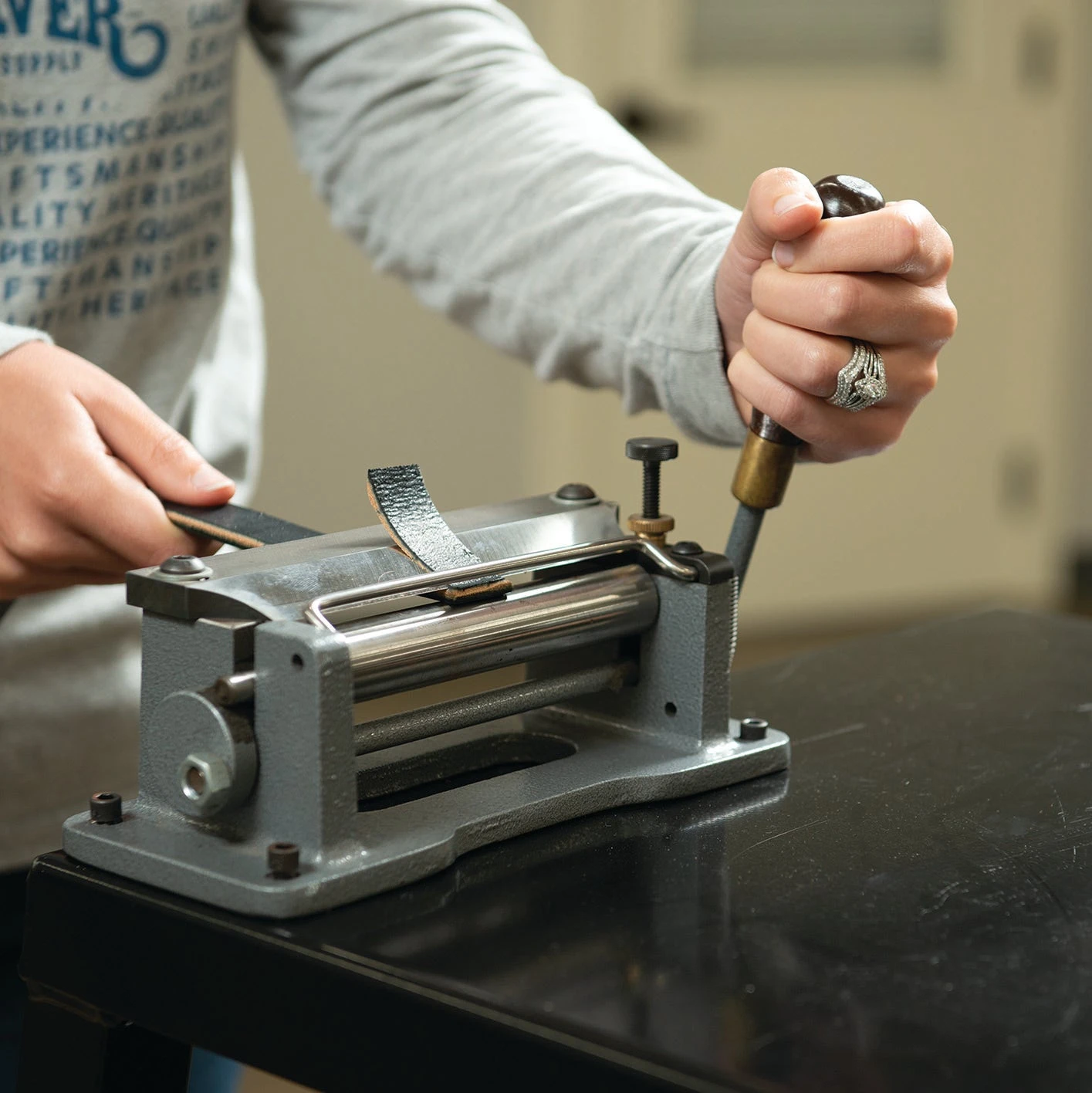 Economy Heritage® Leather Skiver - Image 8