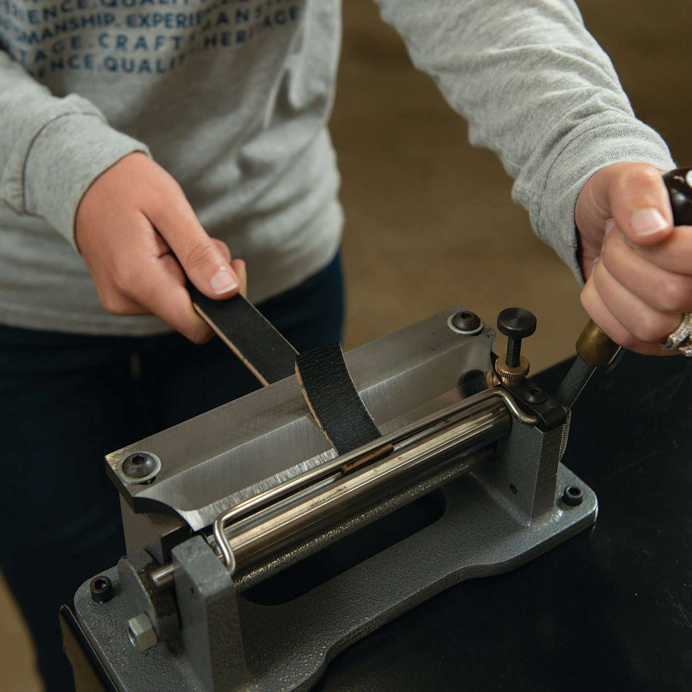 Economy Heritage® Leather Skiver - Image 9