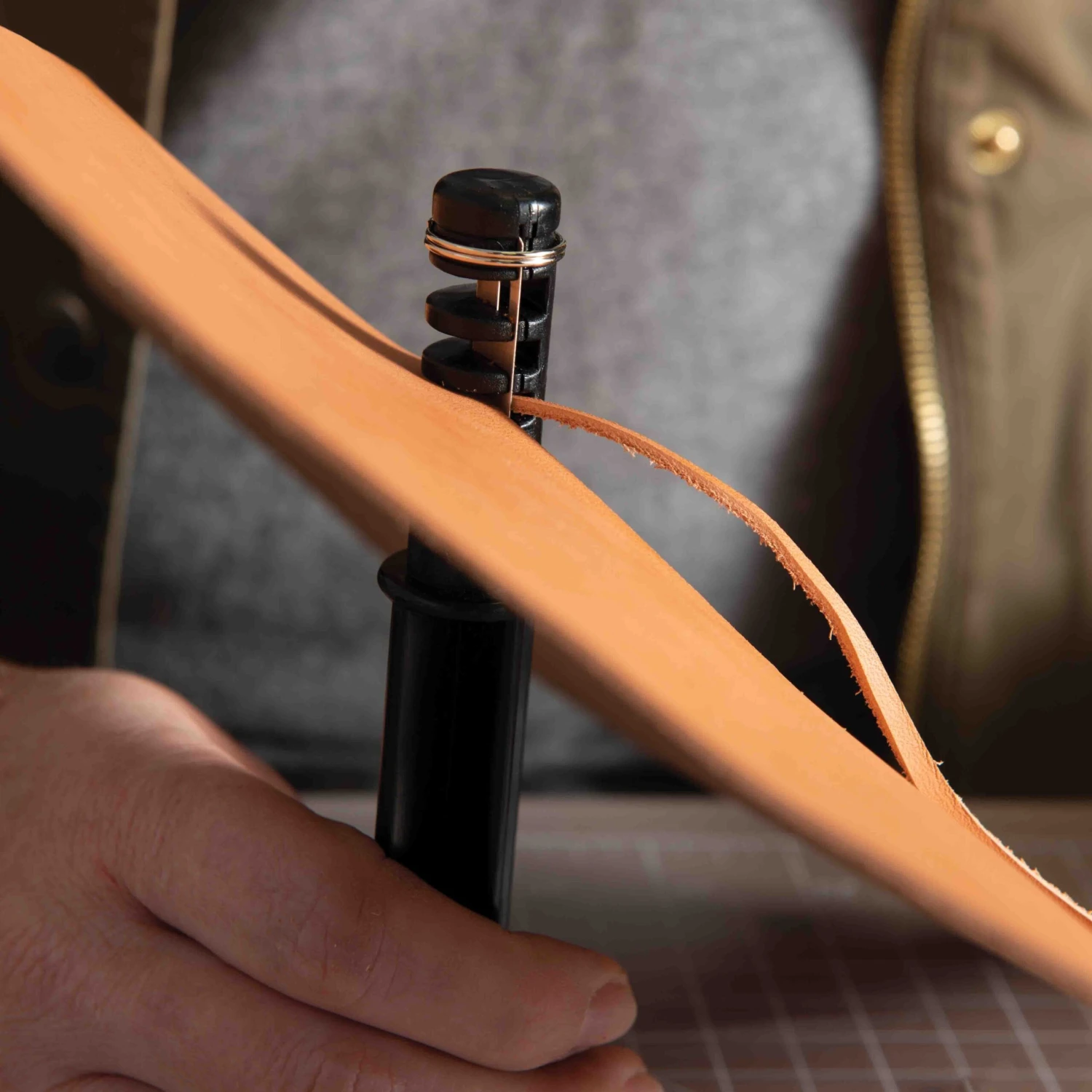 Lace Maker - Image 3