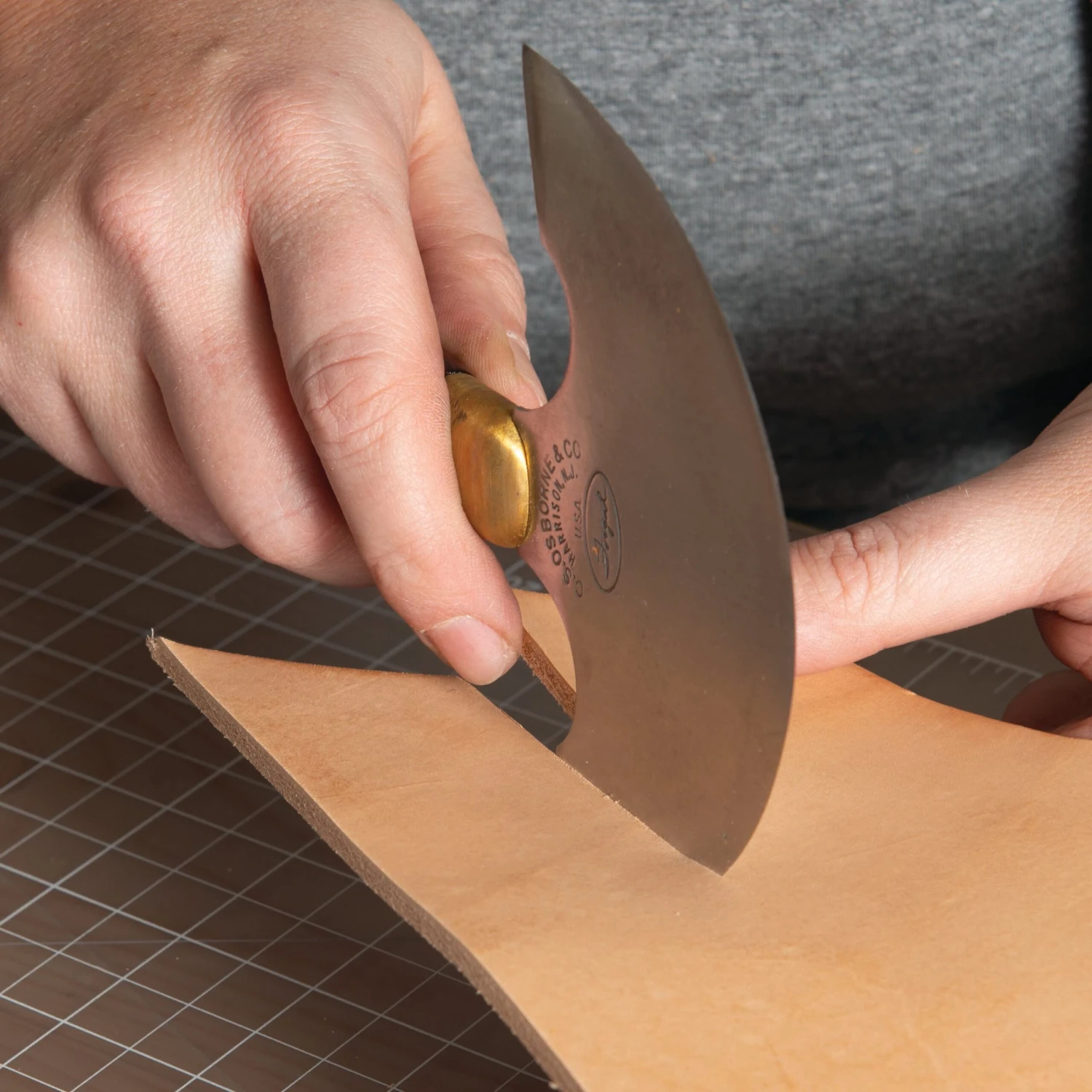 #70 Round Knife - Image 3