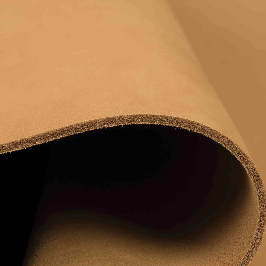 Pioneer Chrome Oil Tanned Top Grain Leather Side, 6-7 Oz - Image 12