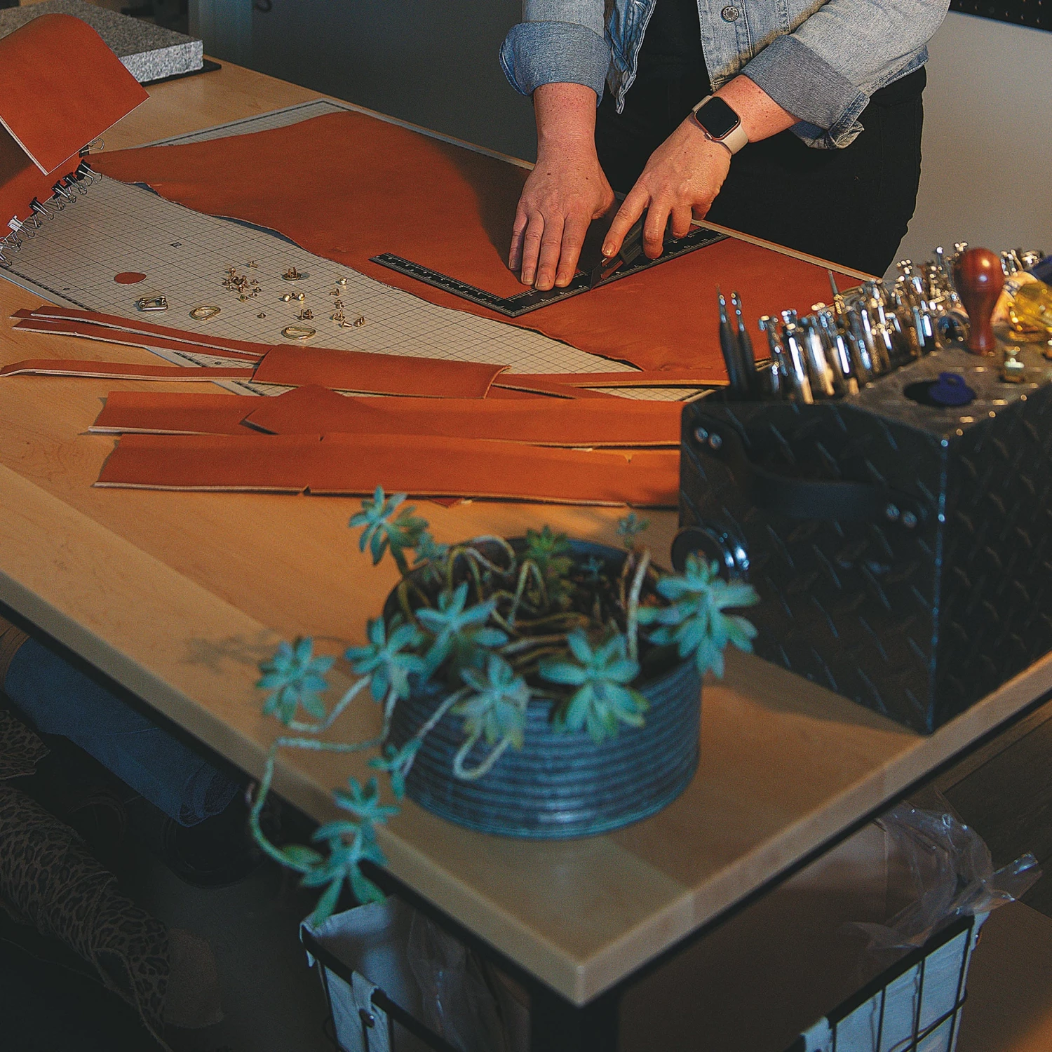 12" X 8" Steel Square With Non-Slip Tape - Image 3