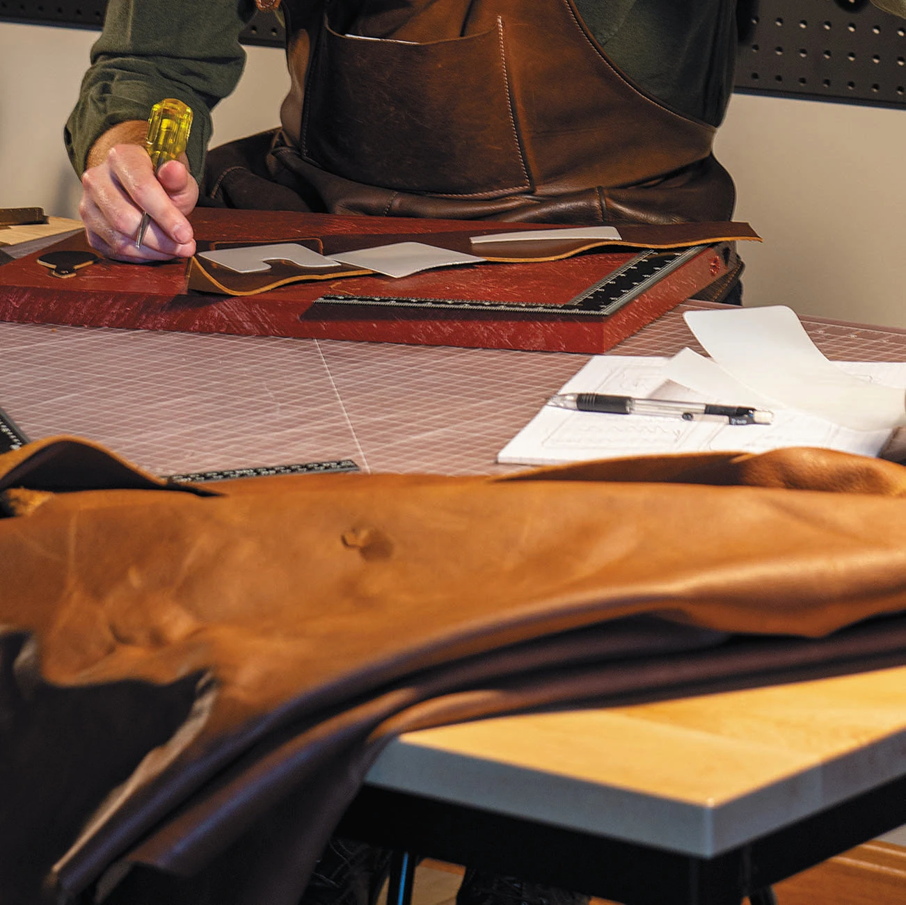 12" X 8" Steel Square With Non-Slip Tape - Image 4