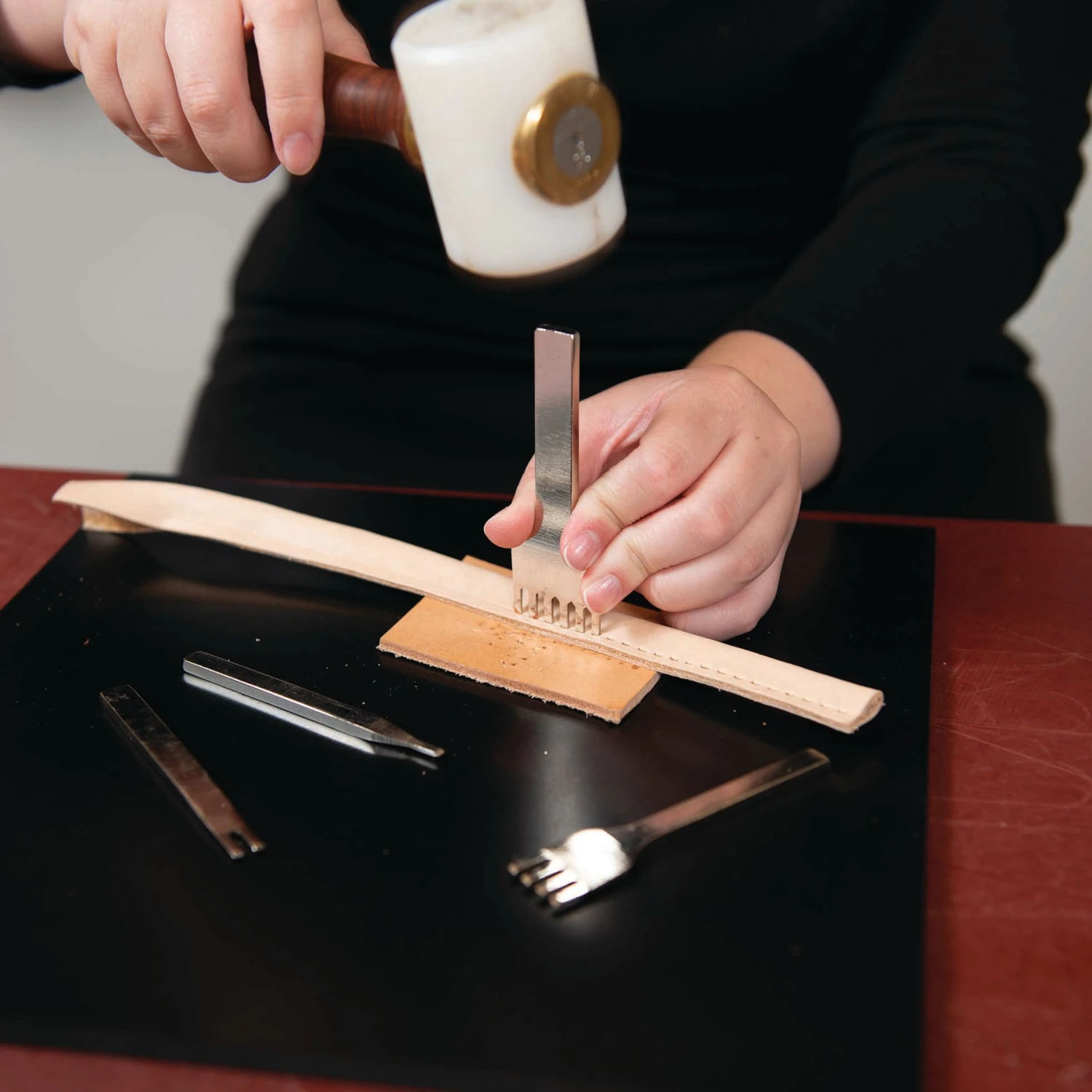 1/8” Flat Chisel Set (4pc) - Image 4