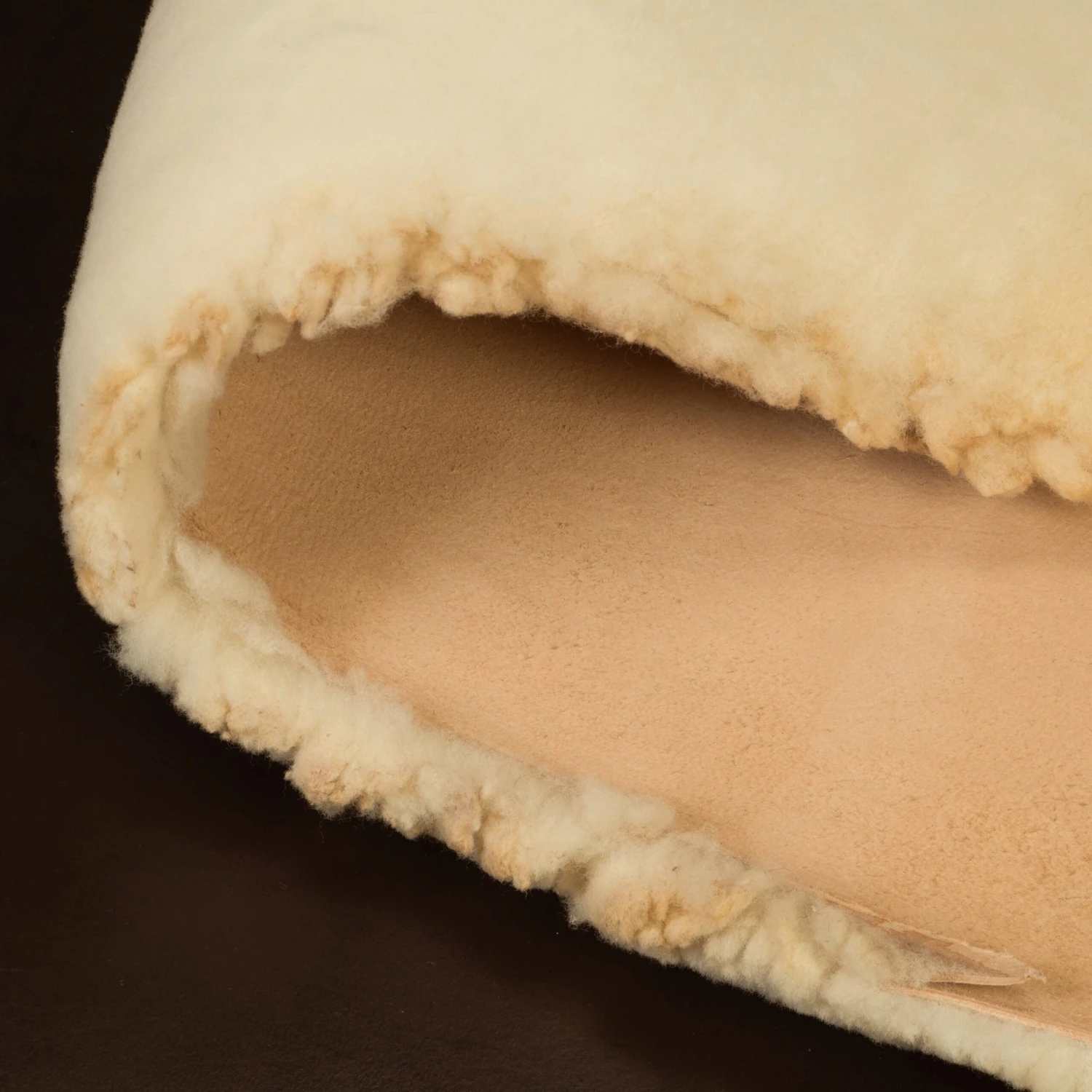 Veg Tanned Saddle Shearling, Natural - Image 2